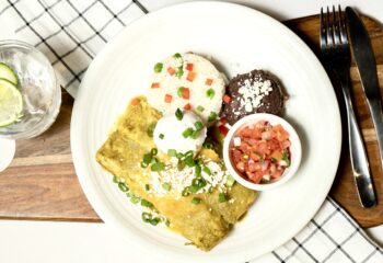 GREEN CHICKEN ENCHILADAS | Fit